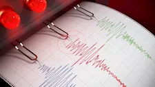 هل شعر به سكان الإسكندرية؟.. زلزال بقوة 5.2 درجة يضرب مصر فجر الإثنين 