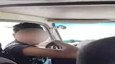 "سايب إيده وطاير".. الداخلية تفحص فيديو سائق ترك يديه من عجلة القيادة على الصحراوي