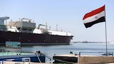 "المقايضة الكبرى" تثير الجدل.. كيف رد الخبراء والحكومة على طرح هيكل؟