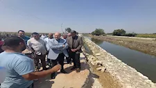 نائب محافظ الجيزة يتابع رصف طريق أم دينار ومشروعات الصرف