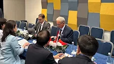 نائب رئيس الوزراء يبحث مع نائبة رئيس فيتنام تعزيز التعاون المشترك