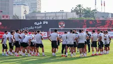"تقسيمة وفقرة بدنية".. الأهلي يستأنف تدريباته استعدادا لمواجهة سموحة بالدوري