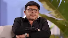 يسرا وتامر حسني وإلهام شاهين.. نجوم الفن ينعون شقيق محمد هنيدي