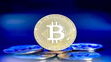 ارتفاع بيتكوين.. تعرف على أسعار العملات المشفرة اليوم
