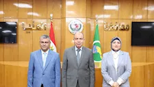 درع المحافظة ورسالة تقدير.. محافظ المنيا يكرّم وكيل الصحة السابق ويستقبل الجديد