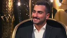 محمد الشرنوبي يثير الجدل بـ"زي الغجر".. وشعراء ونقاد: "عبث"