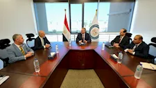 وزير البترول يبحث مع إكسون تنفيذ ربط غاز قبرص بمصر