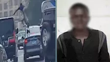 فيديو أثار الذعر بالقاهرة.. ضبط صاحب واقعة اعتلاء أسطح السيارات