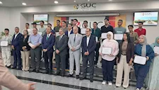 أوائل الثانوية العامة يتسلمون منح دراسية كاملة بالجامعتين الألمانية والألمانية الدولية