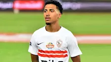 رفقة والده.. خوان بيزيرا يغازل جماهير الزمالك فهل يعود؟