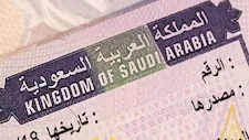 تتيح أداء العمرة طوال العام.. ماذا نعرف عن تأشيرة السعودية الجديدة؟