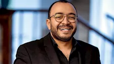 بعد إصابته بتسمم حاد.. حسام داغر يكشف تطورات حالته الصحية