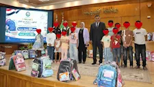 محافظ القليوبية يوزع 400 شنطة مدرسية على 100 أسرة من الأكثر احتياجاً