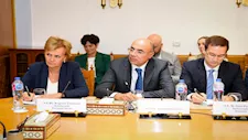 وزير الخارجية: نرفض بشكل قاطع أي مقترحات لإقامة معسكرات للاجئين في مصر