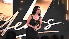 الأسود يفرض هيبته.. أفضل وأجرأ إطلالات النجمات في مهرجان الفضائيات العربية