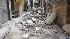 بعد ظهور شروخ وتصدعات.. سقوط أجزاء من عقار في سيدي بشر بالإسكندرية