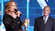 إلهام شاهين: سعدت بتكريمي من مهرجان الغردقة لسينما الشباب