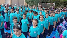 صور.. طلاب شمال سيناء يبدأون الدراسة وسط أجواء من الفرحة