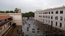  خاص.. حقيقة منع طالب السعيدية من دخول المدرسة بسبب "الشبشب"