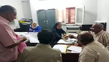 عمل الأقصر تنجح في تسوية نزاعين وتكثف حملات السلامة والصحة المهنية