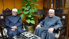 وكيل الأزهر يعود لعمله بعد تعرضه لحادث ويستقبل المفتي وأمين "البحوث الإسلامية"