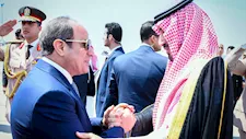الرئيس السيسي يودع محمد بن سلمان في ختام زيارته لمصر