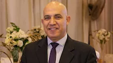 وفاة طبيب لحظة إنقاذه مريضًا بكفر الشيخ