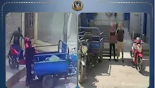 فيديو يكشف السرقة.. ضبط شخصين استوليا على دراجة نارية بالإسماعيلية