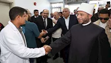 لخدمة أبناء سيناء.. وزير الأوقاف يشهد افتتاح مركز سلمان الطبي في بئر العبد