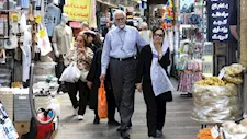 الداخلية الإيرانية: على المواطنين ألا يقلقوا فلدينا وفرة في السلع