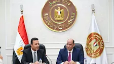 وزير العمل يبحث مع الإحصاء تحديث بيانات سوق العمل المصري