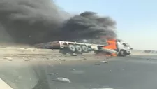 حريق مروع على الإقليمي.. اشتعال سيارة نقل ثقيل بعد كارتة الصف
