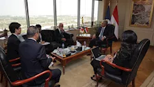 وزير السياحة يبحث مع سفير اليابان تعزيز التعاون وزيادة الحركة الوافدة
