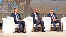 وزير الإعلام: السوشيال ميديا خطر يهدد الانتماء الوطني للأجيال الجديدة - صور