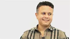 محمد حامد يكشف تفاصيل أزمة "ريد فلاج".. ويعلن مفاجأة مع رحمة محسن