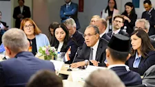 وزير الخارجية يستضيف مائدة مستديرة رفيعة المستوى حول التعافي المبكر في غزة 