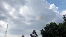 رغم حرارة الجو.. غيوم وسحب تفاجئ أهالي كفر الشيخ -فيديو وصور