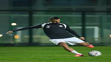 محمد صلاح ينشر صورة جديدة له من تدريبات المنتخب استعدادًا لمواجهة أنجولا 