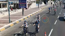 من الميناء إلى الأنفوشي.. 50 سائحًا ألمانيًا يجوبون شوارع الإسكندرية بالدراجات -صور