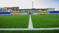 العشب الصناعي أبرزها.. أبرز المعلومات عن ملعب جوبا قبل مواجهة مصر؟ 