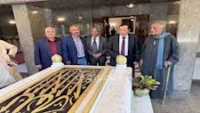صور.. حضور لافت أمام ضريح الزعيم جمال عبد الناصر في ذكرى رحيله