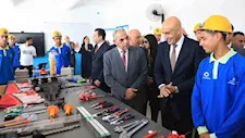 وزير التعليم ومحافظ الإسماعيلية يفتتحان مدرسة المهندس عبد الحميد أبو بكر للتكنولوجيا التطبيقية
