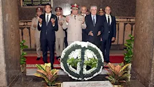 بالصور.. الرئيس السيسي ينيب وزير الدفاع للمشاركة في إحياء الذكرى السنوية
