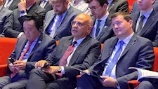 وزير الري يناقش تحديات المياه في المنتدى الأورومتوسطي بروما