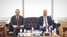 وزير السياحة يبحث مع جهاز مستقبل مصر زيادة الاستثمارات الفندقية