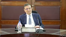 وزير الزراعة يبحث تذليل عقبات الاستثمار في الأراضي الصحراوية
