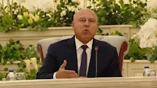 كامل الوزير يستعرض أمام السيسي حصاد تطوير منظومة النقل في مصر - فيديو