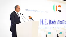 مصر وإيطاليا تبحثان تعزيز الاستثمارات والتعاون الاقتصادي خلال منتدى الأعمال