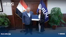 رئيس جامعة بدر يستقبل جومانا كمال طالبة واقعة حفلة التخرج