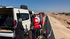 بالصور.. تحرك عاجل من الهلال الأحمر بشأن حادث أتوبيس وحفار في مطروح